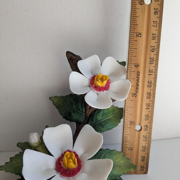 Vintage Magnolia Hand Painted Porcelain Bisque Figurine S-1 - Picture 5 of 10